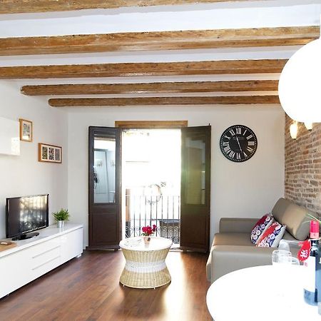 Apartments Barcelona Sagrada Chambre photo