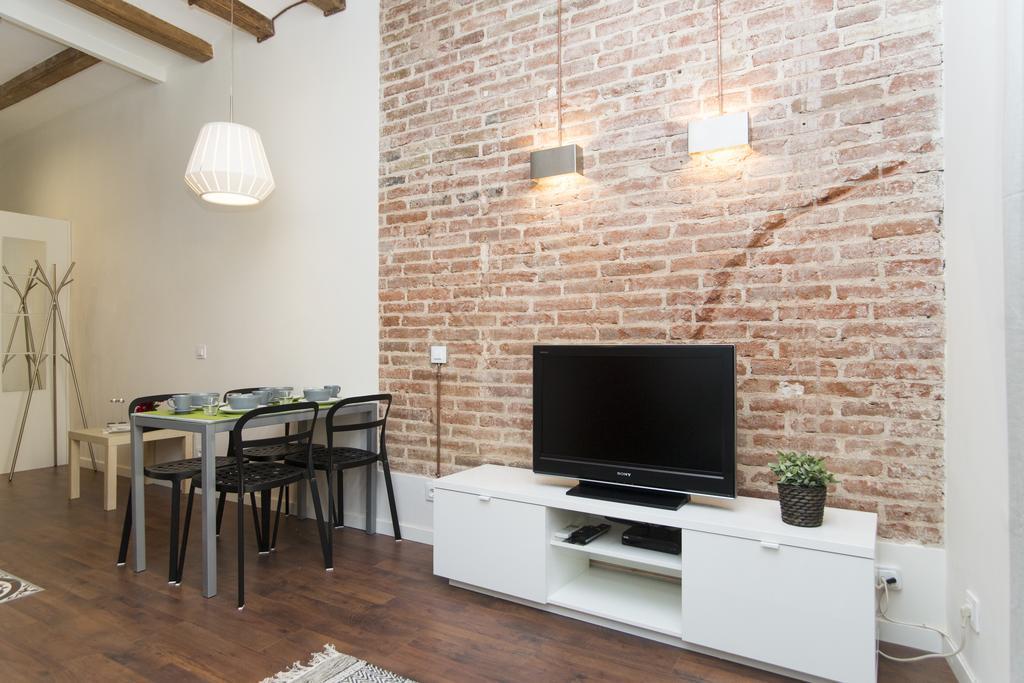 Apartments Barcelona Sagrada Chambre photo