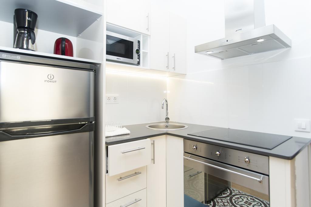 Apartments Barcelona Sagrada Chambre photo