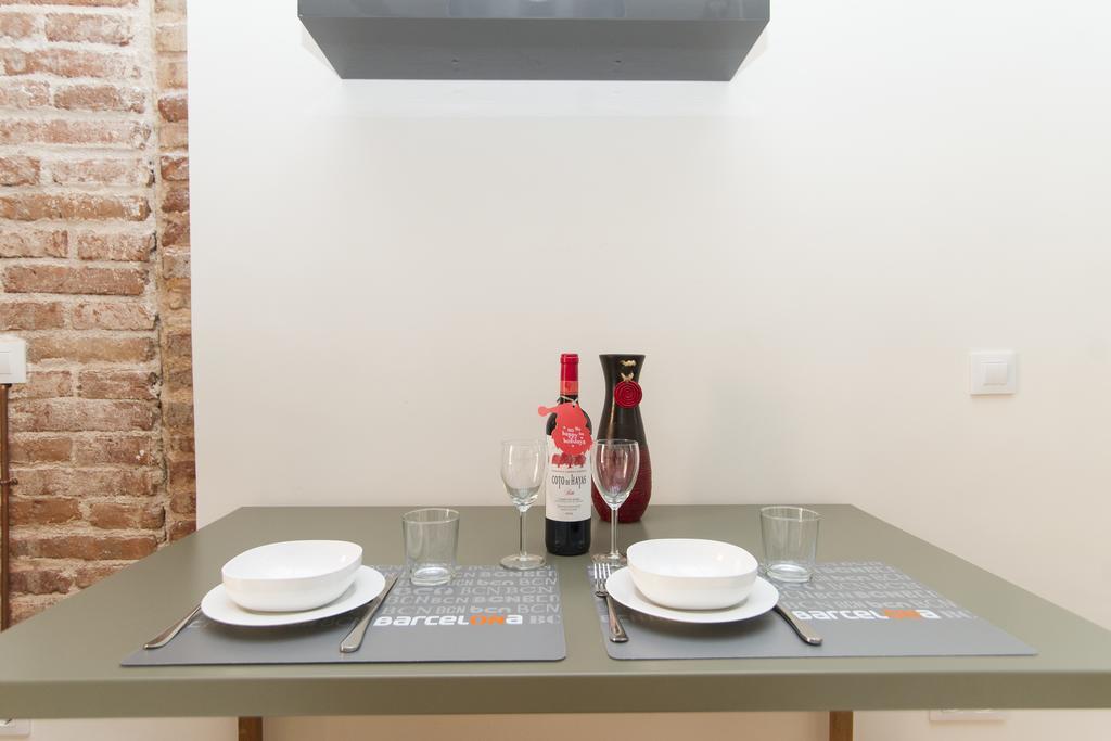 Apartments Barcelona Sagrada Chambre photo