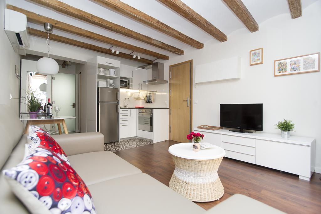 Apartments Barcelona Sagrada Chambre photo