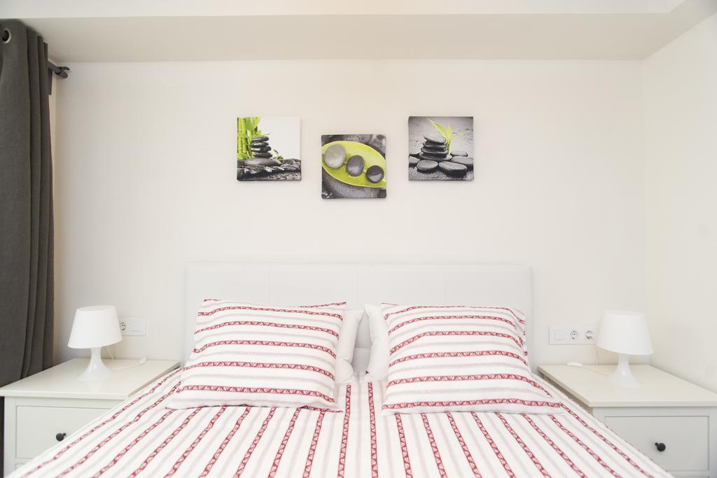 Apartments Barcelona Sagrada Extérieur photo