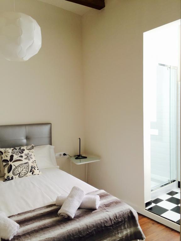 Apartments Barcelona Sagrada Extérieur photo